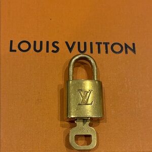 Louis Vuitton Brass Padlock with Key👝